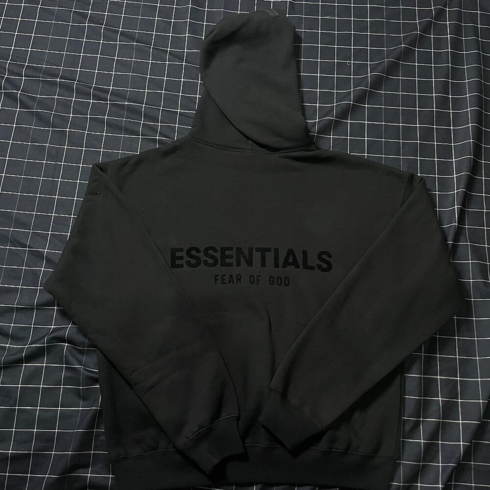 fear-of-god-essentials-pullover-hoodie-stretch-limo-black